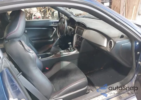 2013 Subaru Brz Limited z USA, uszkodzony, nr VIN JF1ZCAC14D1608182